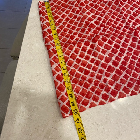 COACH infinity scarf, light-weight and practical, red&white, 20x32 inches - Picture 4 of 8